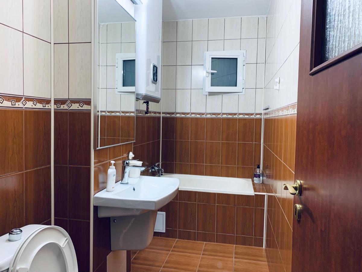 Ana Center Apartment Галац Екстер'єр фото
